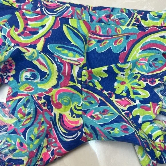 71. LILLY PULITZER Magnolia Shorts Sz. 00 side zip Toucan Play Scalloped - Picture 10 of 11